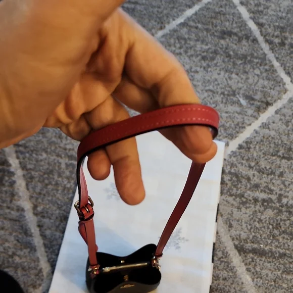 Coach Mini Town Bucket Crossbody Bag With Gold Hangtag. NWOT. H21292-C7269 - Picture 10 of 15